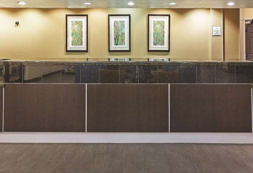 فندق La Quinta By Wyndham Houston Hobby Airport