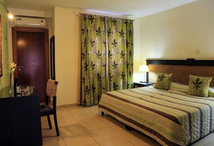 هتل Labranda Rocca Nettuno Suites