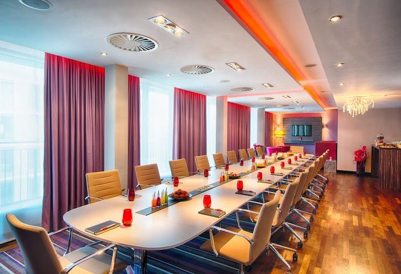 Leonardo Royal Hotel Munich