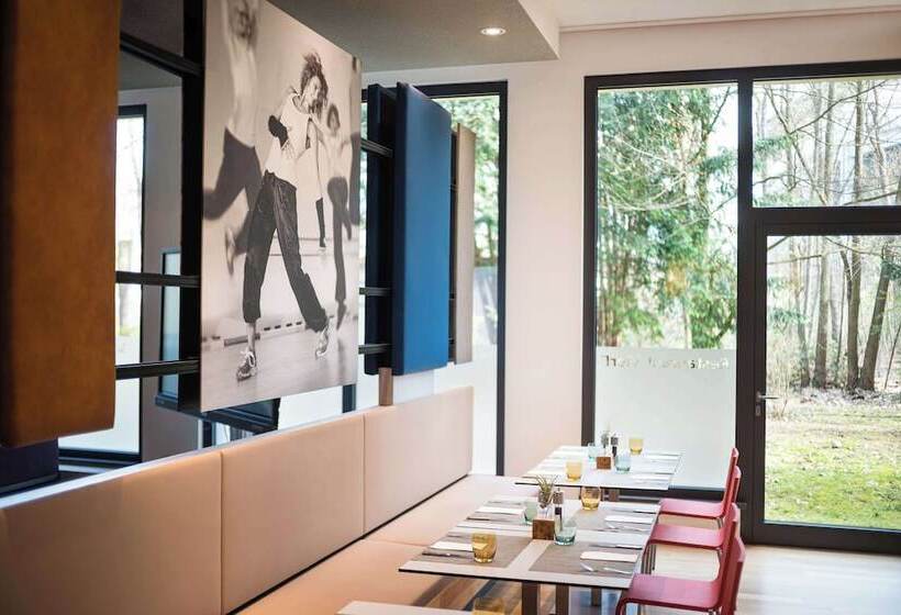 Lindner Hotel Frankfurt Sportpark, Part Of Jdv By Hyatt