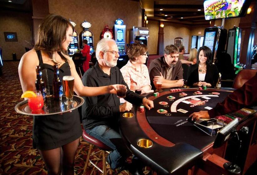 فندق The Lodge At Deadwood