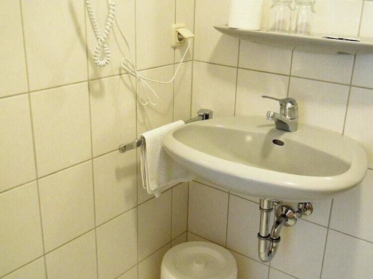 בית מלון כפרי Lugerhof