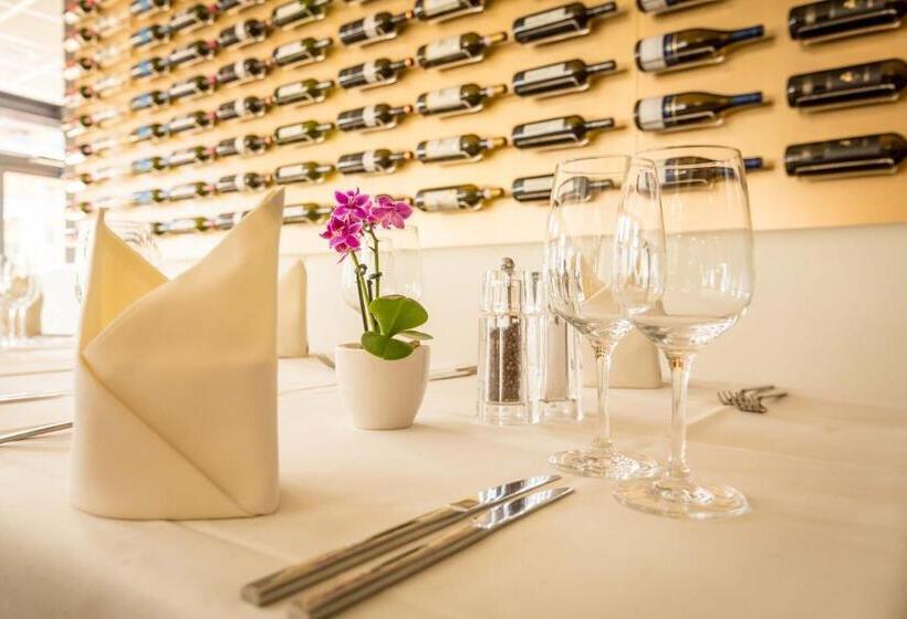 ホテル Marina Walensee