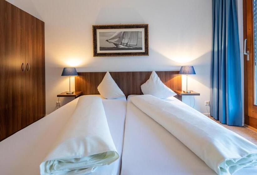 ホテル Marina Walensee