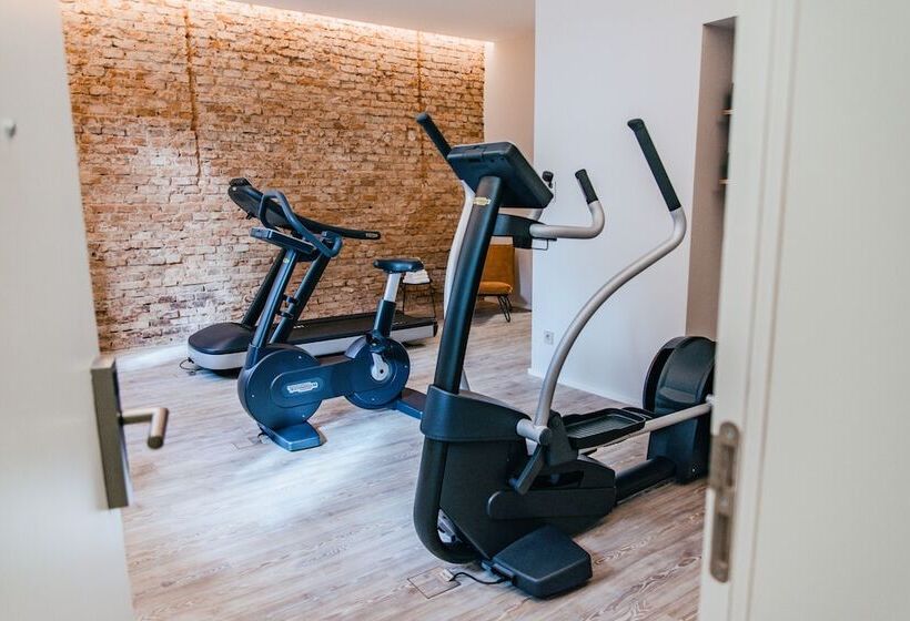 هتل Maximilian Munich Apartments &