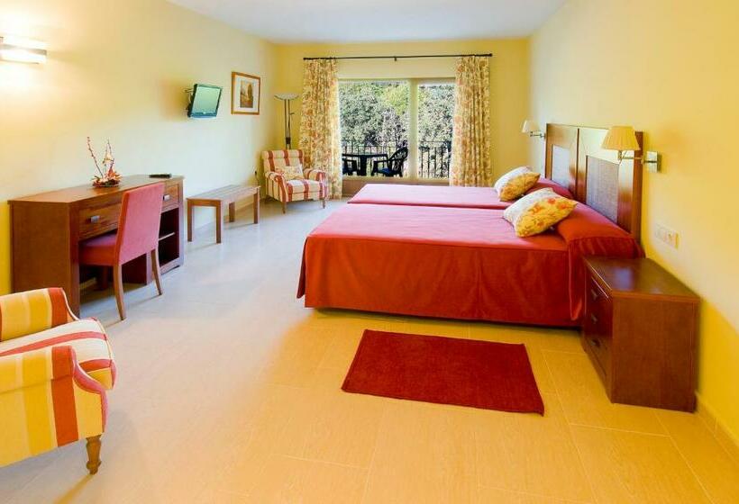 هتل Mirador De La Portilla