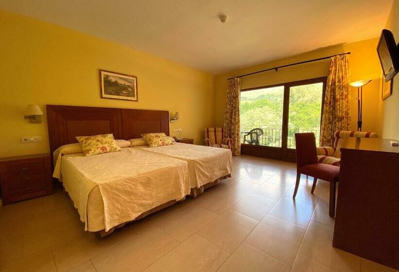 هتل Mirador De La Portilla