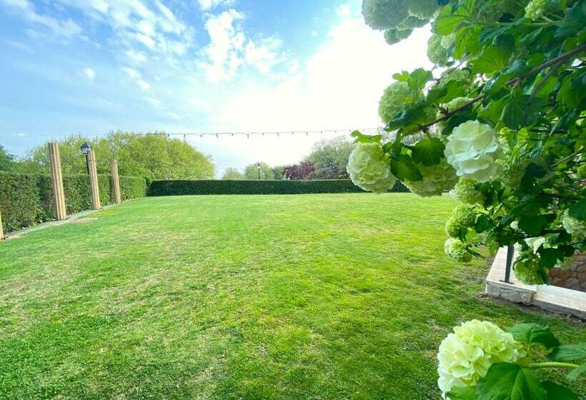 هتل Mirador De La Portilla