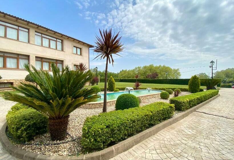 هتل Mirador De La Portilla