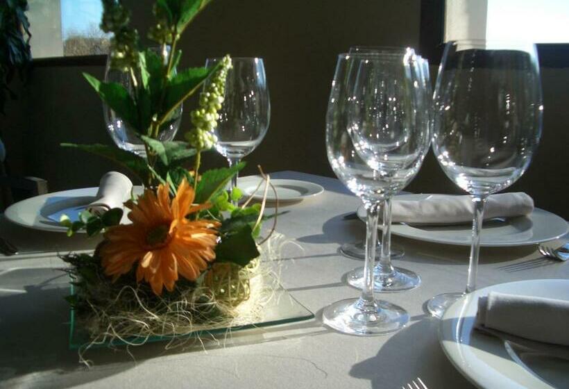 هتل Mirador De La Portilla