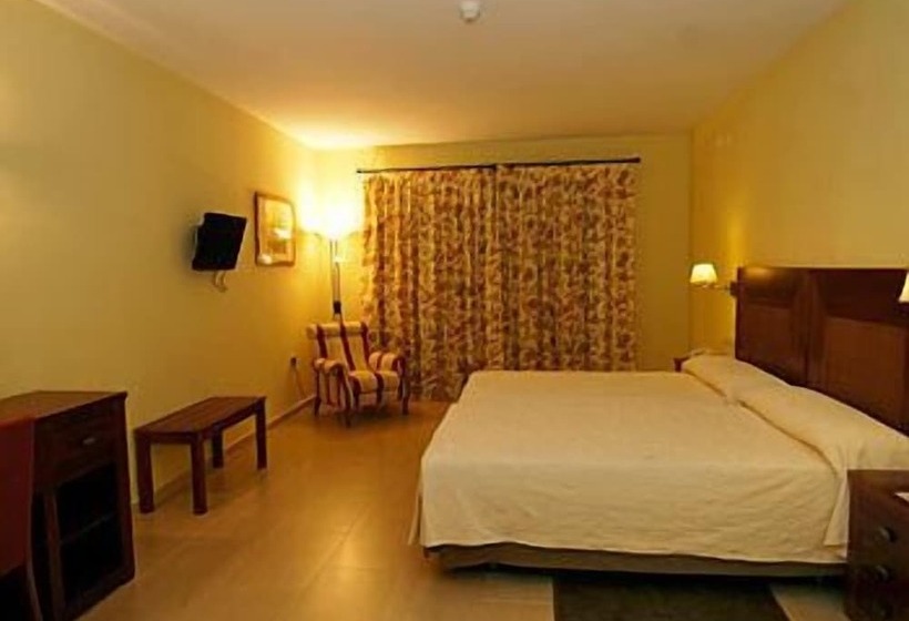 هتل Mirador De La Portilla