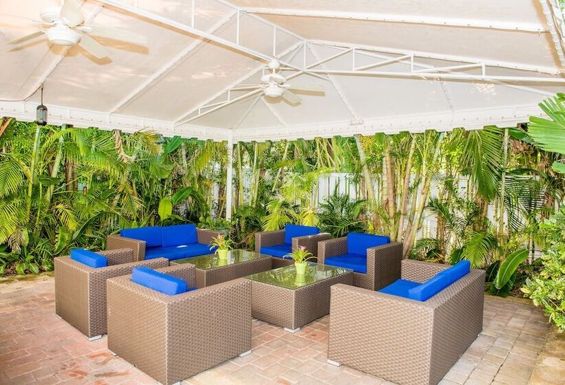 فندق Ocean Lodge