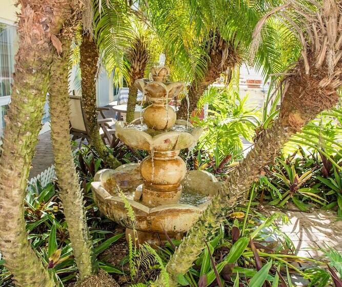 فندق Ocean Lodge