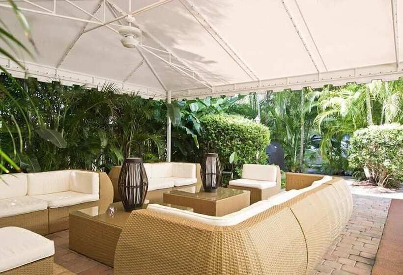 فندق Ocean Lodge