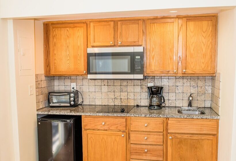 فندق Ocean Lodge