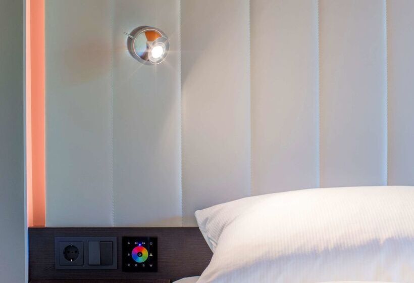 酒店 Park Inn By Radisson Frankfurt Airport