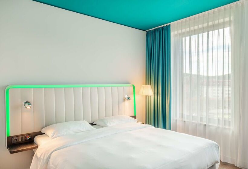 هتل Park Inn By Radisson Stuttgart