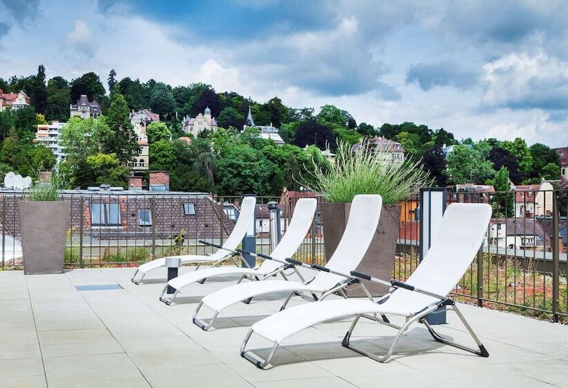 هتل Park Inn By Radisson Stuttgart