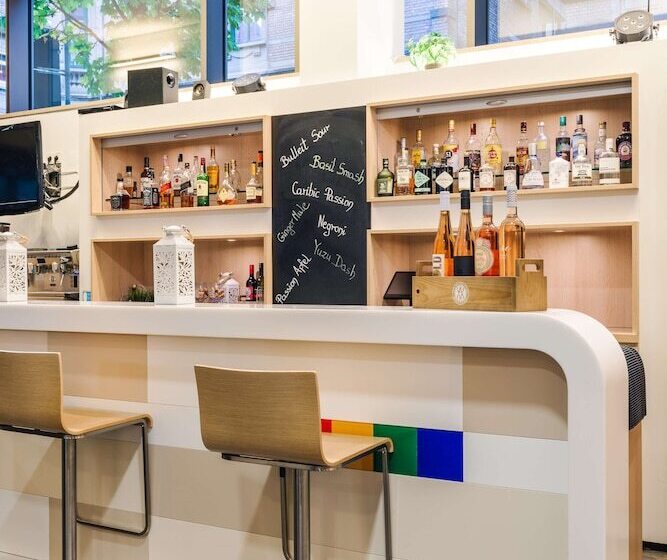 בית מלון כפרי Park Inn By Radisson Stuttgart