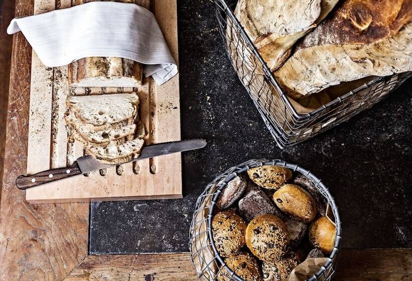 בית מלון כפרי Park Inn By Radisson Stuttgart