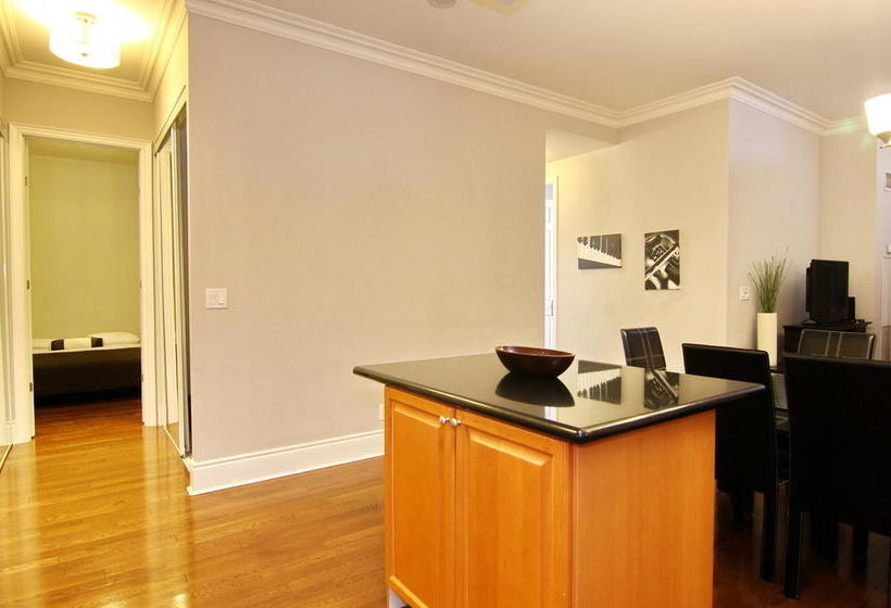 酒店 Pelican Executive Suites