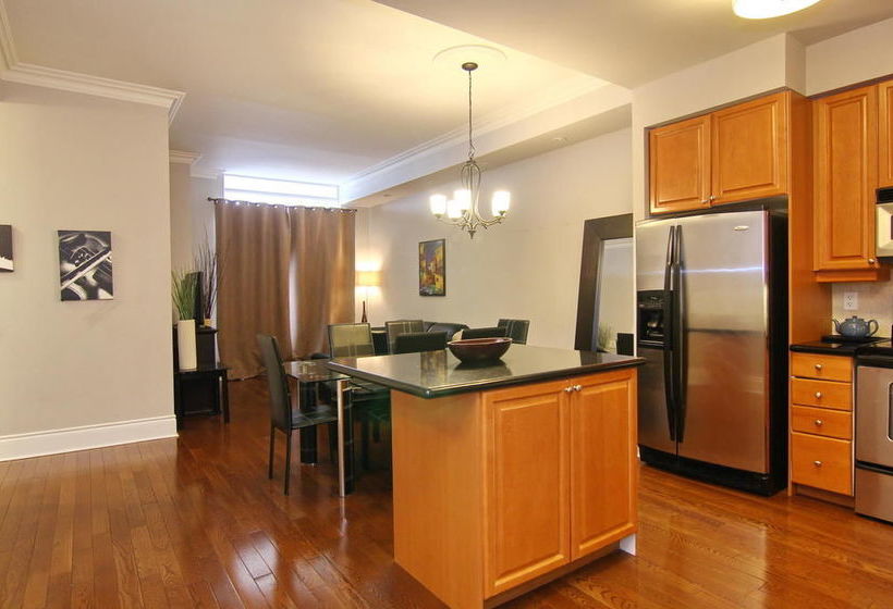 酒店 Pelican Executive Suites