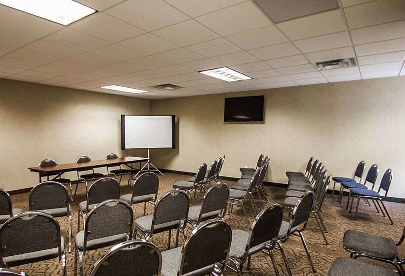 فندق Quality Inn & Suites Fishkill South Near I 84