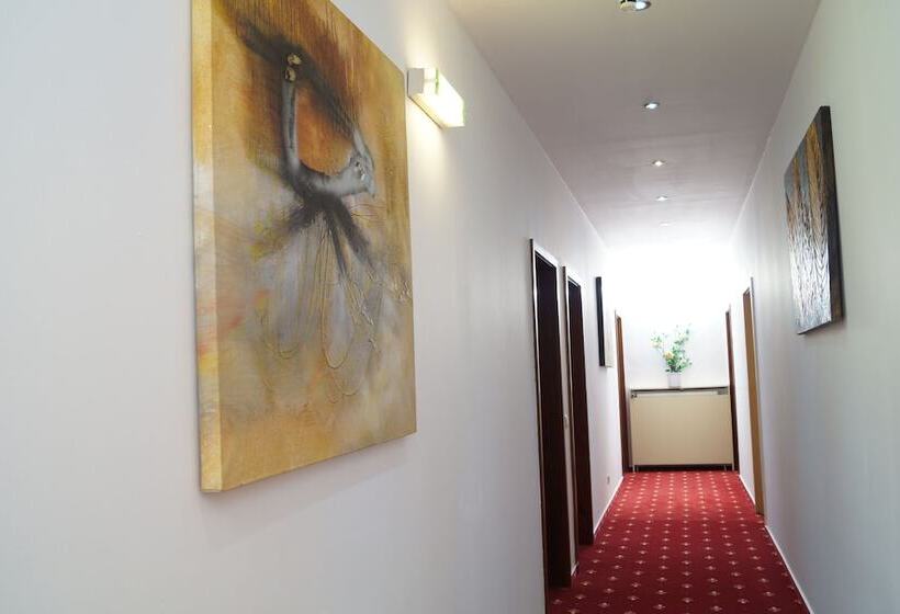 酒店 Rahlstedter Hof