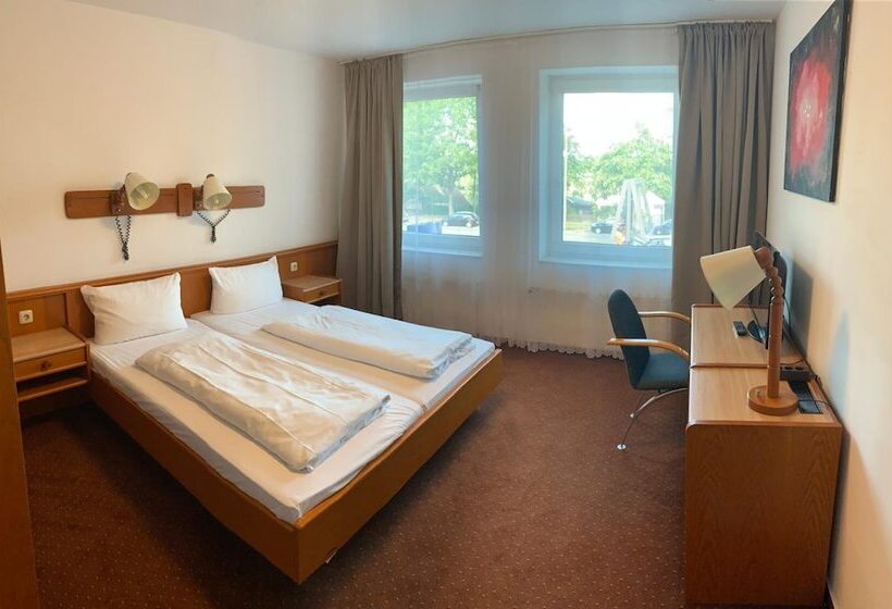 酒店 Rahlstedter Hof