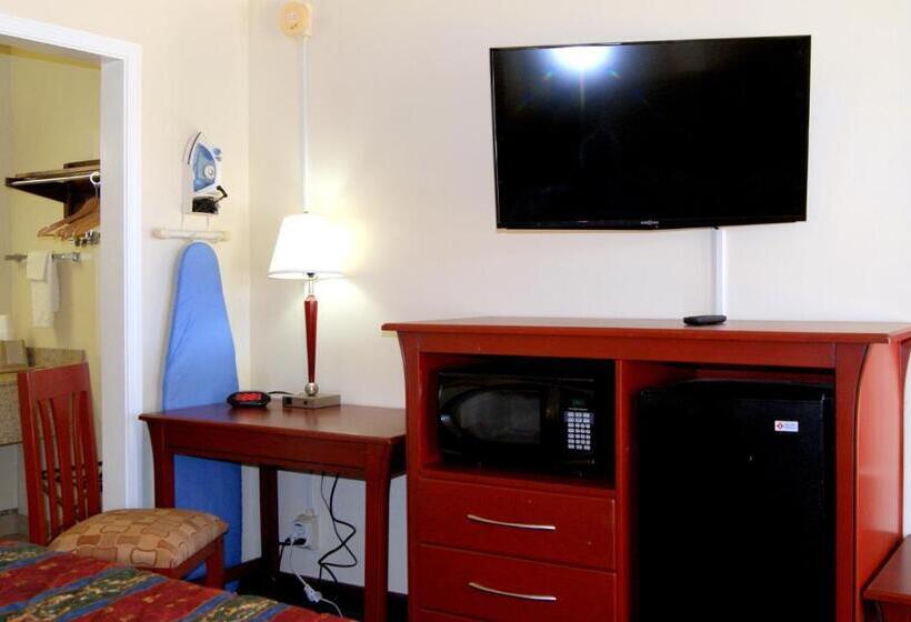 فندق Red Carpet Inn   Natchez