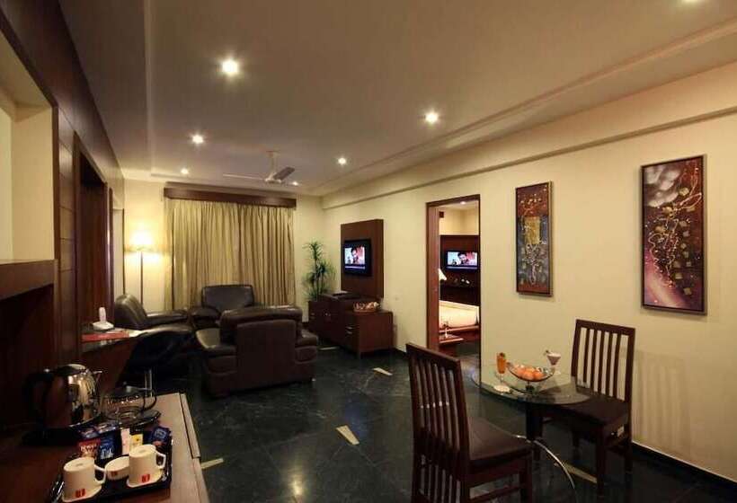 בית מלון כפרי Renest Gandhidham