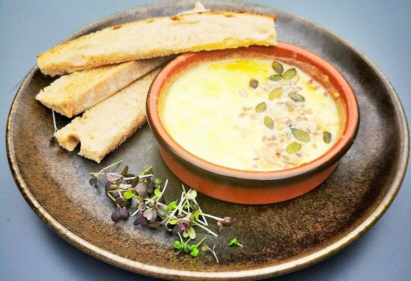 Roganstown Hotel & Country Club