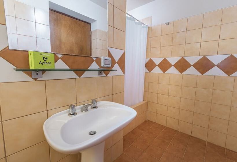 Отель San Isidro Inn