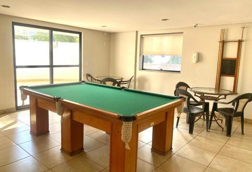 בית מלון כפרי Sun Square Suites