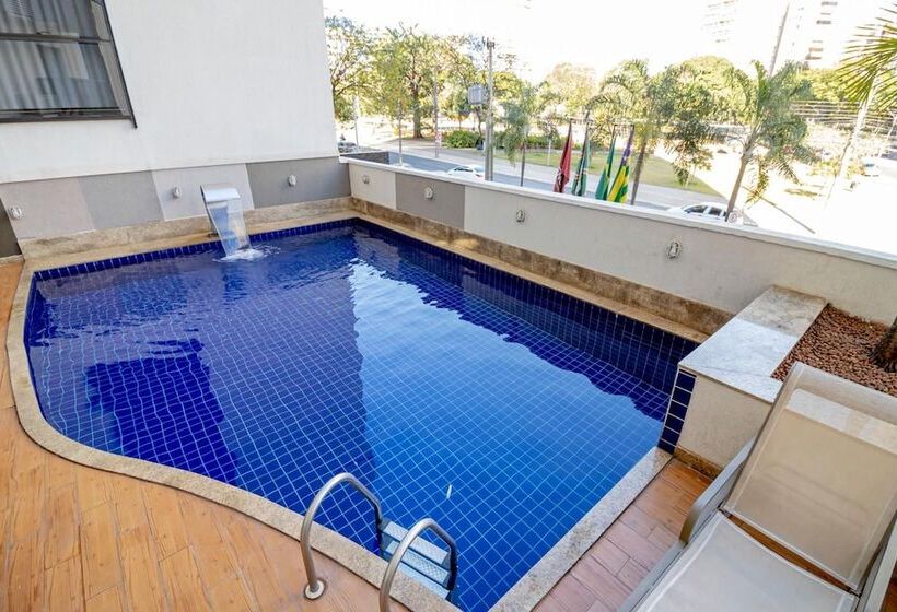 בית מלון כפרי Sun Square Suites