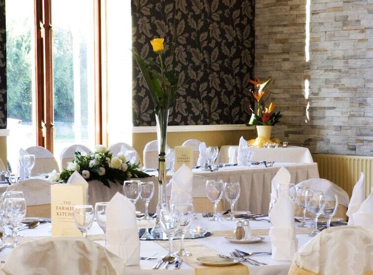 בית מלון כפרי The Farmers Kitchen