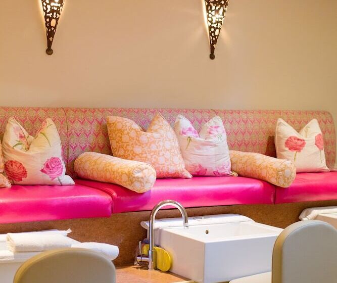 ホテル The Ivy At Verity