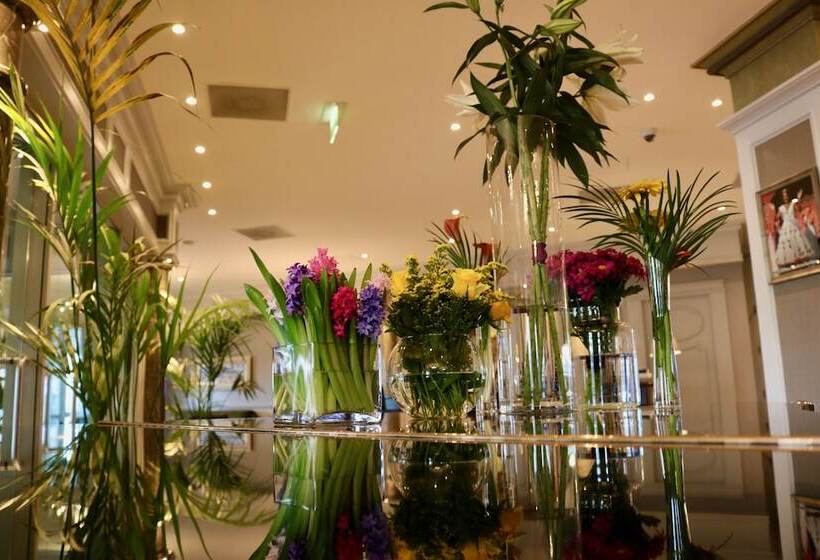 בית מלון כפרי The Rose