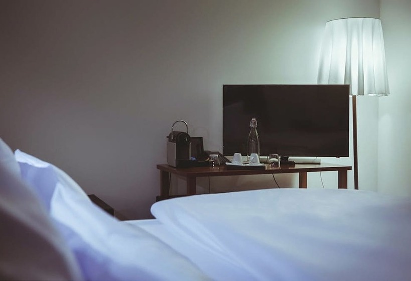 هتل The Weinmeister Berlinmitte  Adults Only