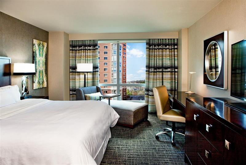 فندق The Westin Alexandria Old Town