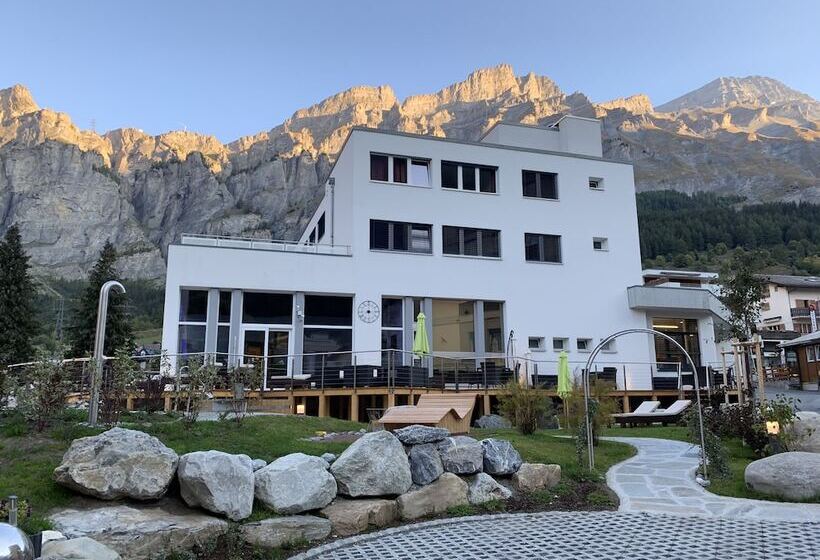 Therme 51° Hotel Physio & Spa