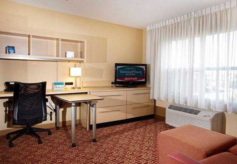 فندق Towneplace Suites By Marriott Sudbury