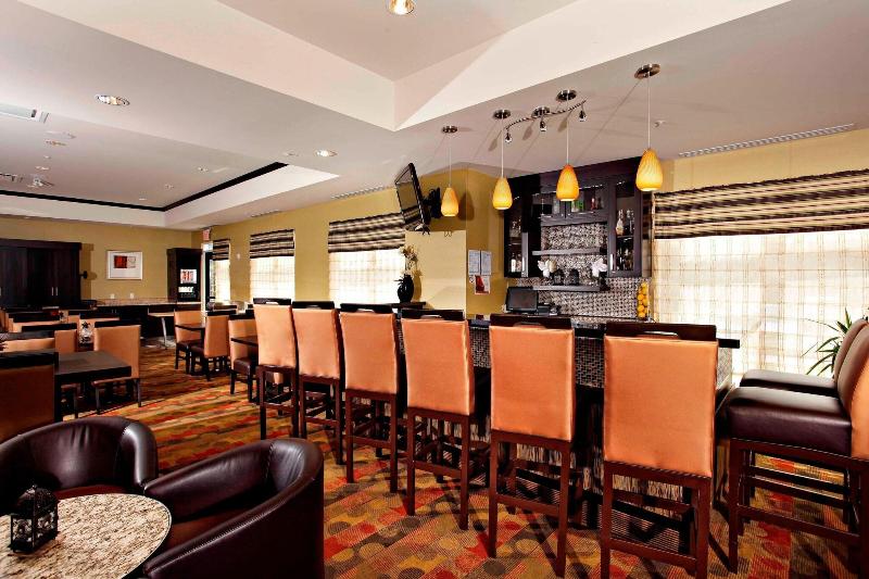 هتل Towneplace Suites By Marriott Sudbury