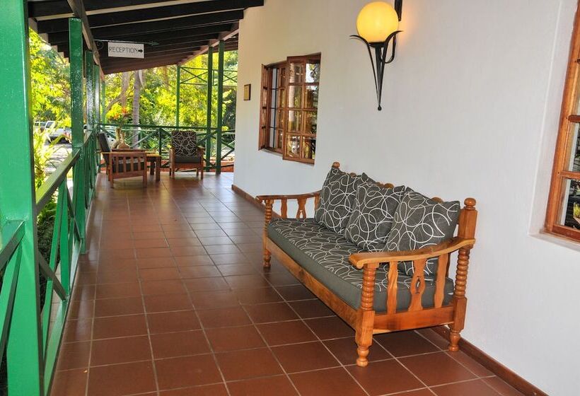 فندق Tzaneen Country Lodge