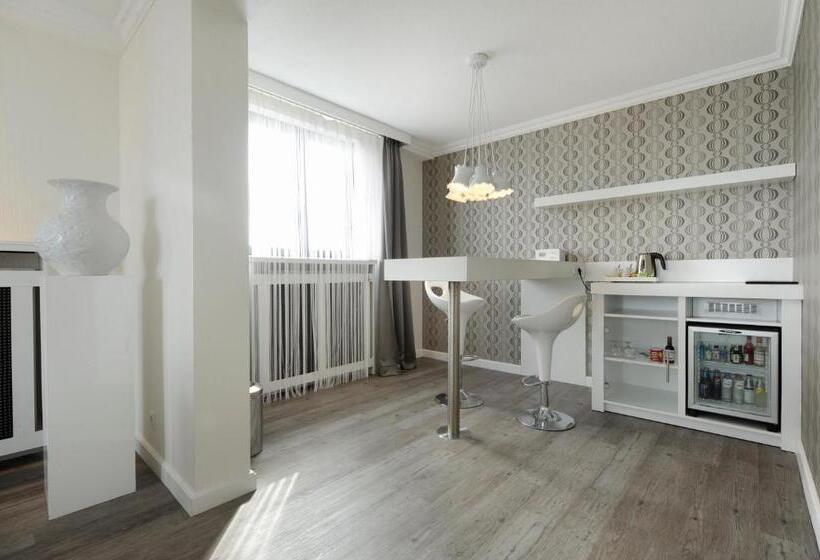 Van Der Valk Theaterhotel De Oranjerie