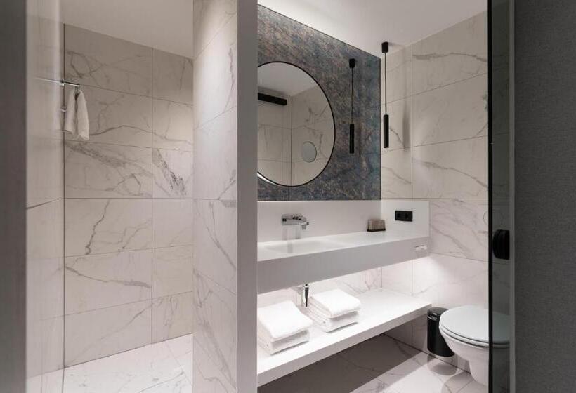 Van Der Valk Theaterhotel De Oranjerie