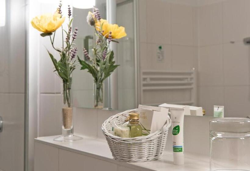 فندق Waldhaus Prieros