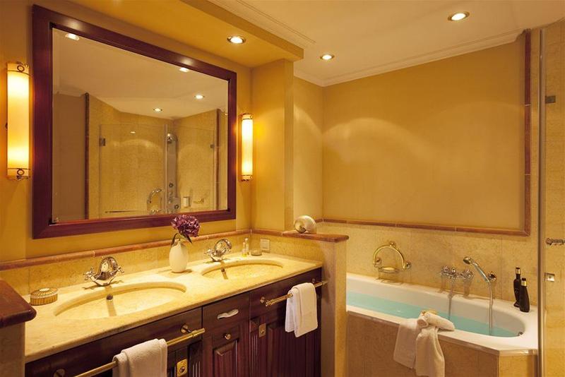 Hotel Yachthafenresidenz Hohe Dune