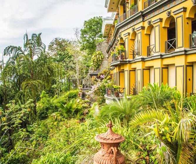 호텔 Zephyr Palace Luxury