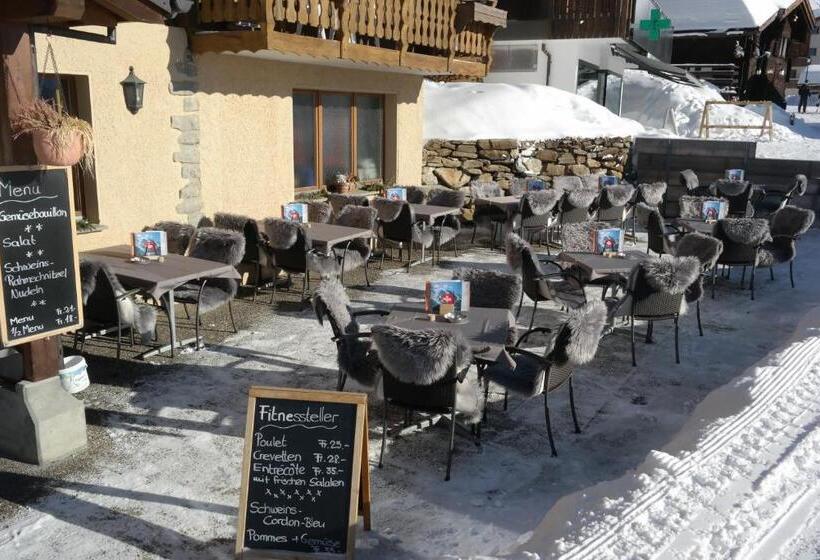 Panorama Hotel & Restaurant